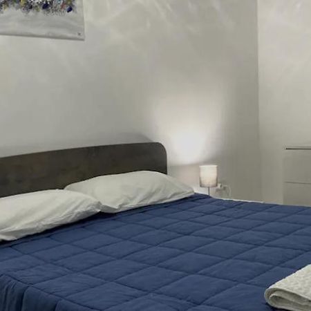 F1 2 St Julians, Private Room, Bathroom & Living Shared Saint Julian's 外观 照片