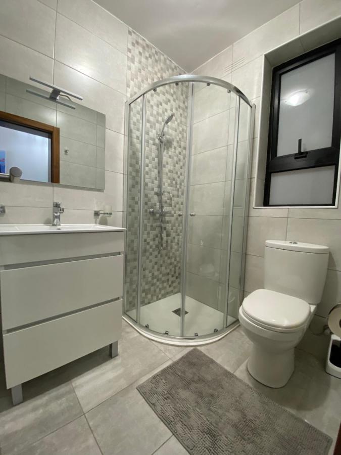 F1 2 St Julians, Private Room, Bathroom & Living Shared Saint Julian's 外观 照片